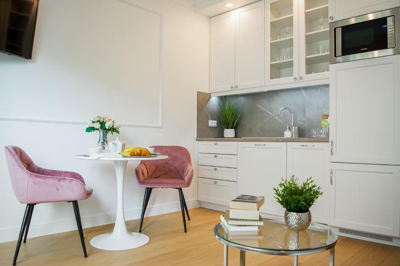 Warsaw Seasons By Alluxe Boutique Apartments Exteriér fotografie